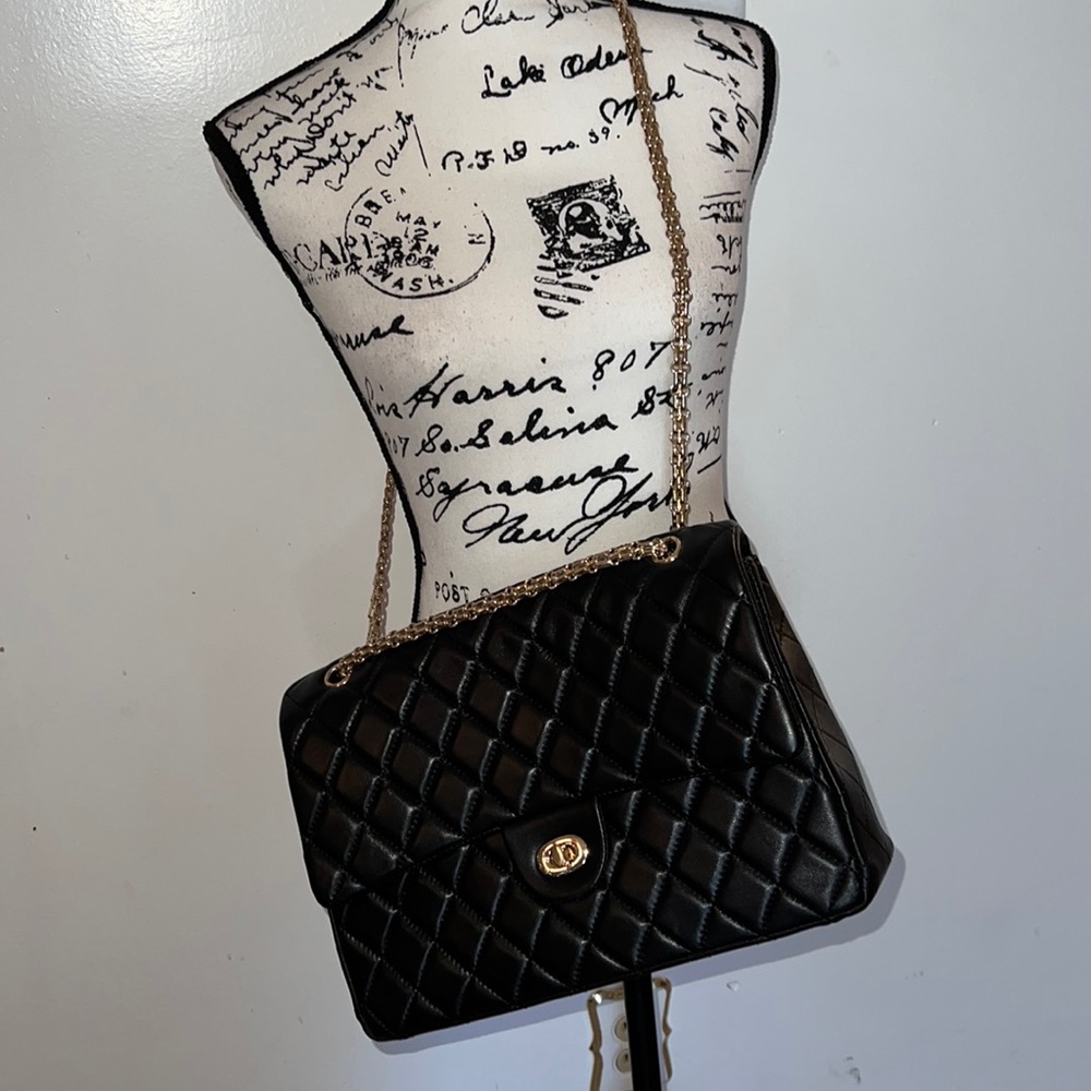Handbag (brand unknown)